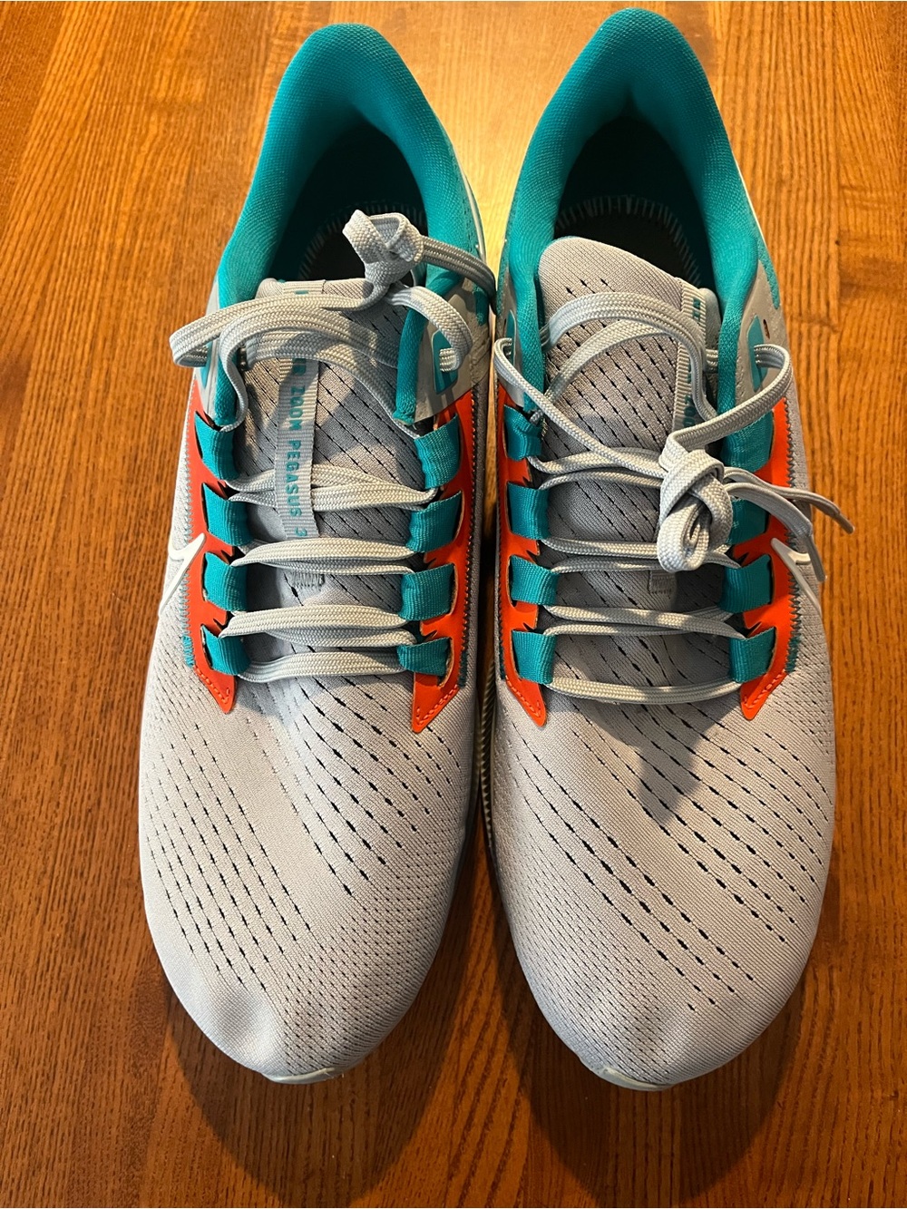 Nike MIAMI DOLPHINS ZOOM PEGASUS Teal and White Athletic Shoes